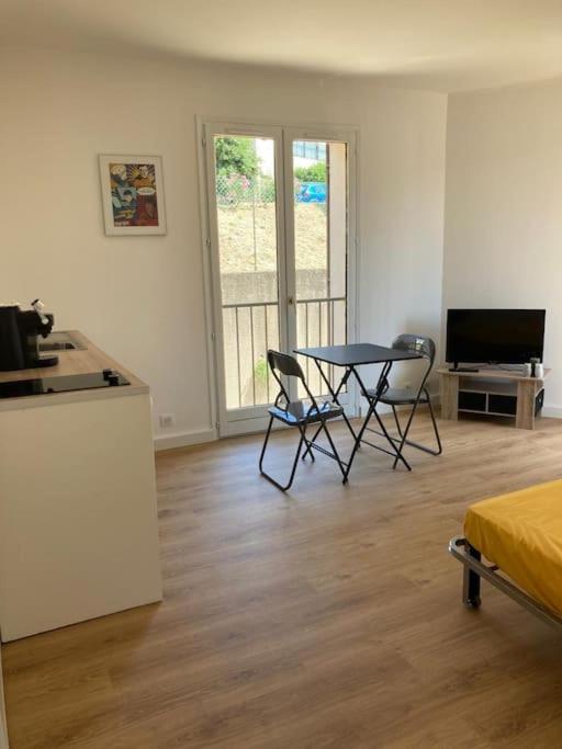 Studio Centre Ville Saint-Florent A 100M De La Mer Esterno foto
